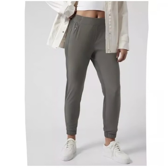 Athleta Pants - Athleta Textured Brooklyn Jogger Pants